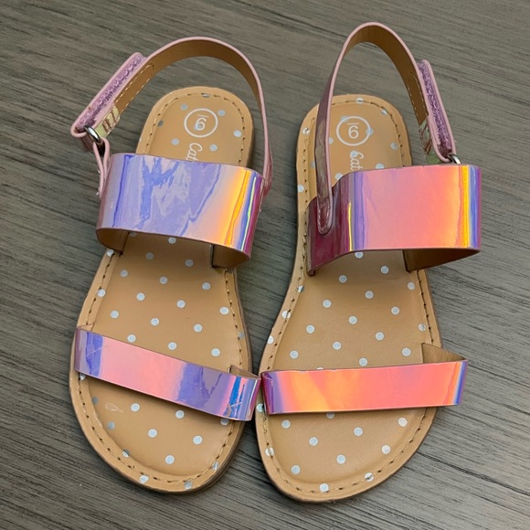5/$7 💰 Cat & Jack Girls Sandals - size 9 - Picture 1 of 10